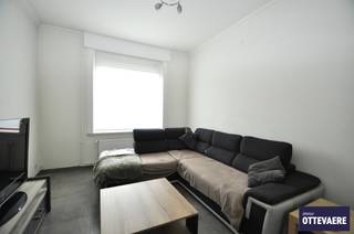 !! Kijkdag - Visit and Bid 12 juli !!Dit charmante huis,  gelegen in het rustige Gullegem, biedt een perfecte balans tussen comfort en ruimte. Kom...