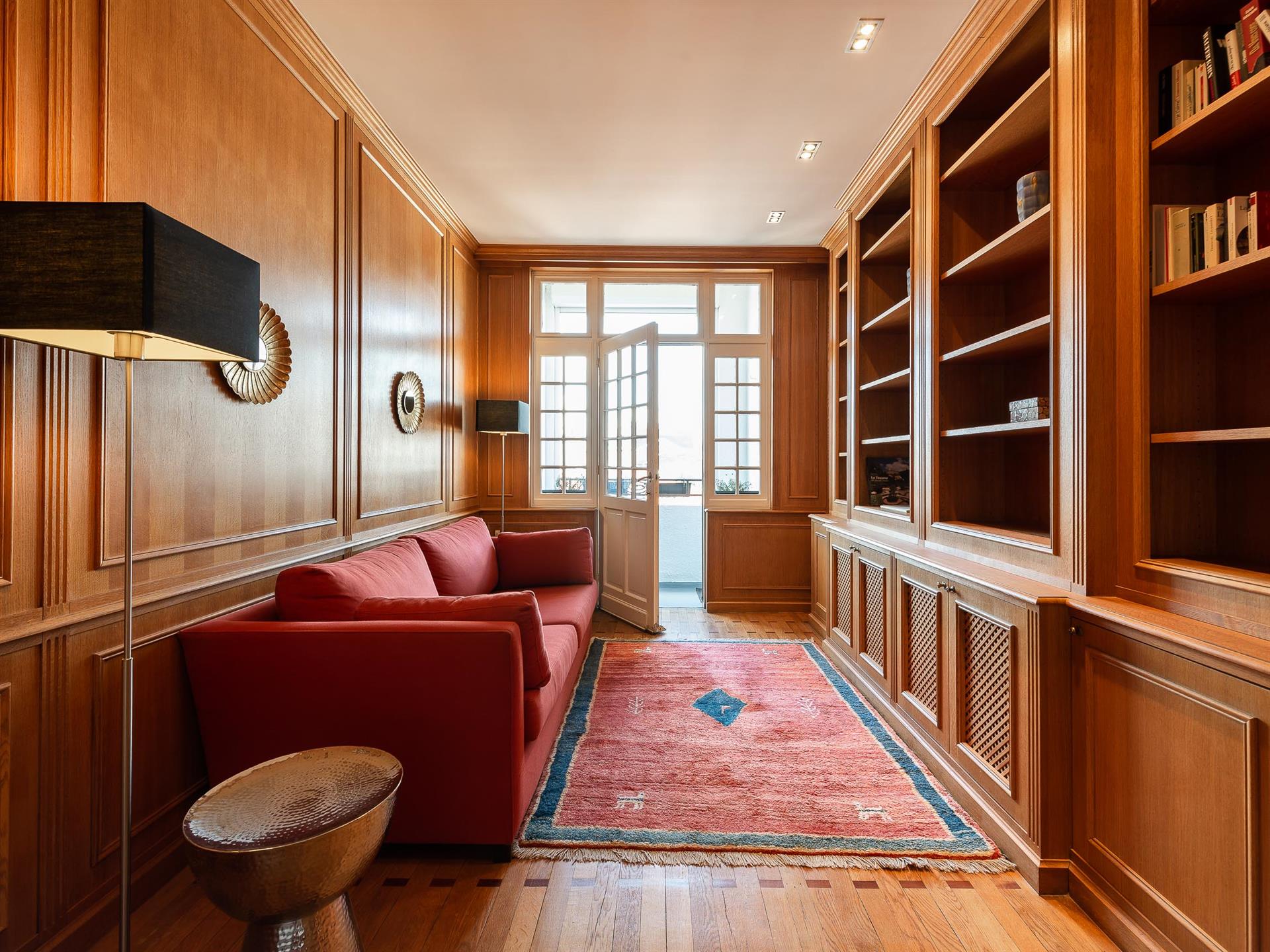 Apartment for rent in Schaerbeek with 2 bedrooms - photo 4