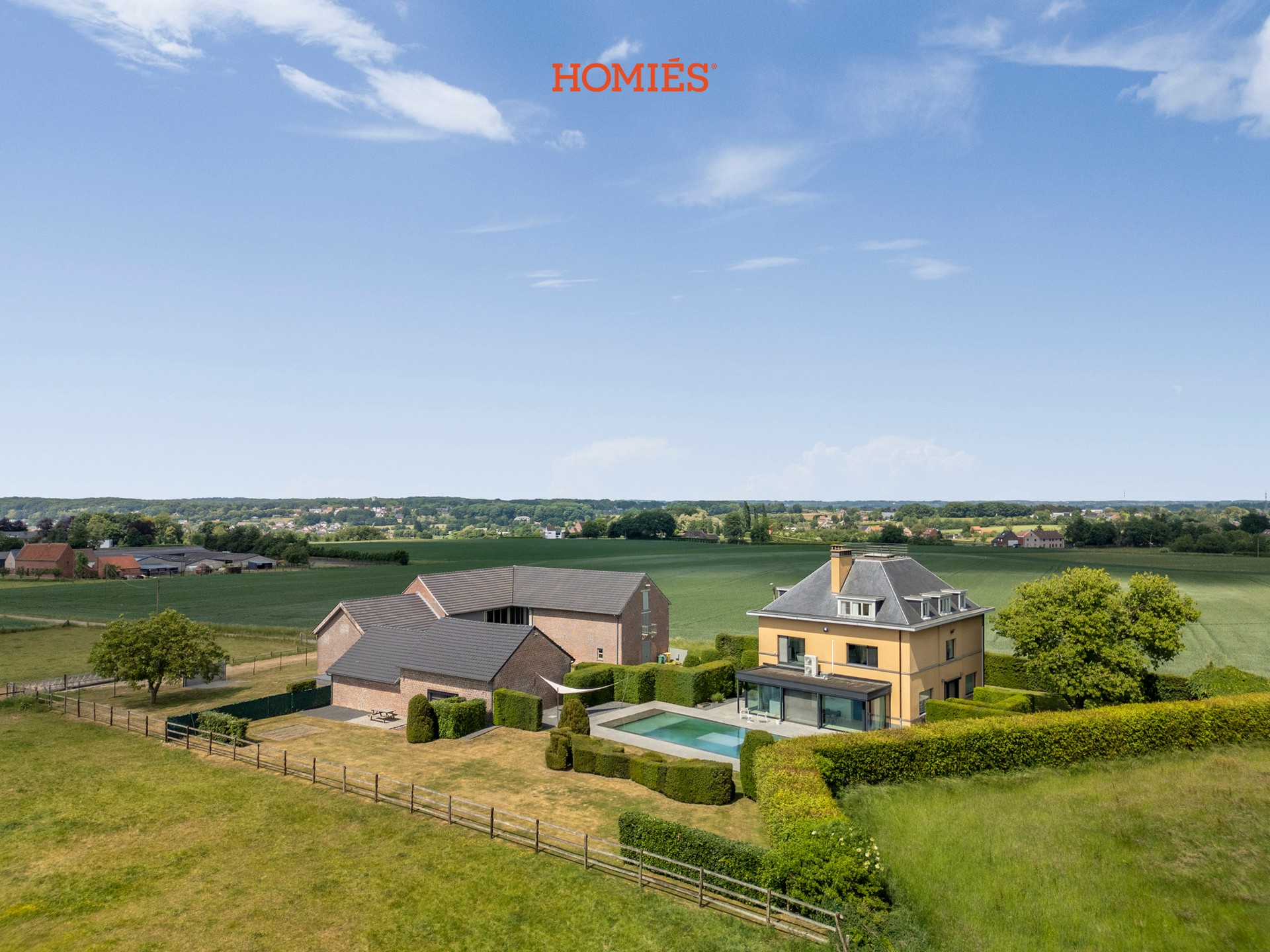 Prachtig kantoorgebouw & villa in groene omgeving - foto 2