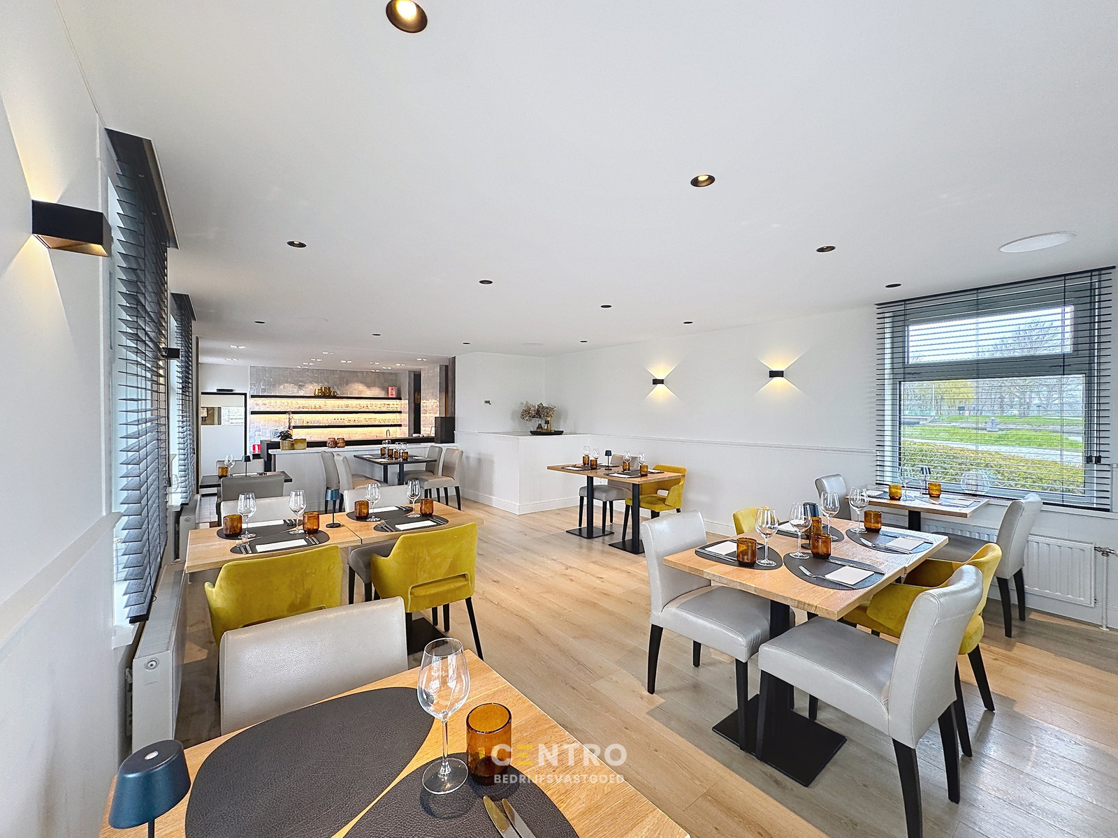 Volledig ingericht restaurant met woonst op CHARMANTE ligging te Oostende! - photo 5