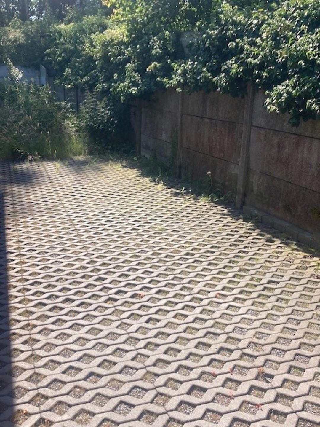 Autostaanplaats nabij het centrum van Vosselaar - foto 4