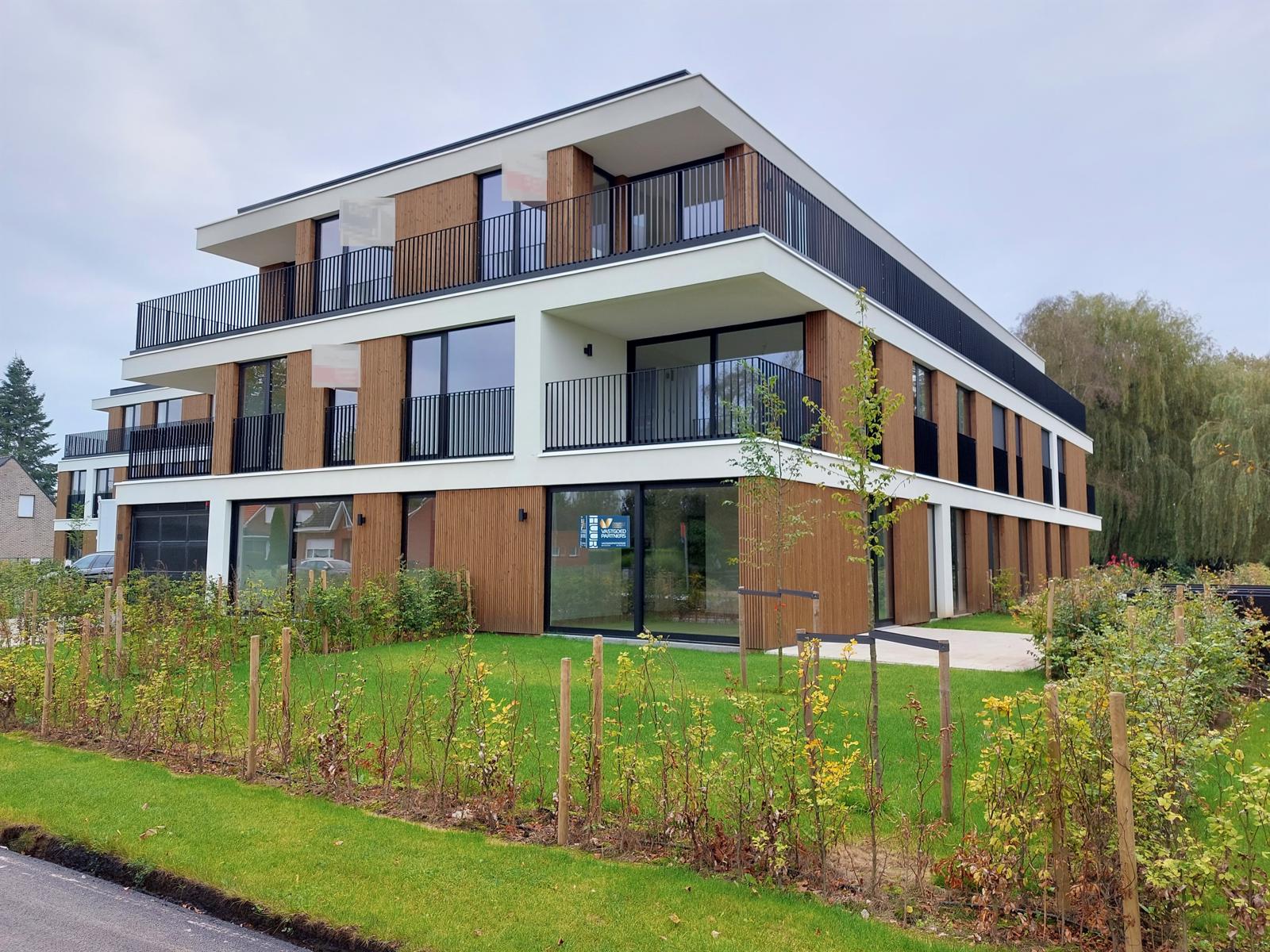 Apartment for rent in Lille with 2 bedrooms - photo 1