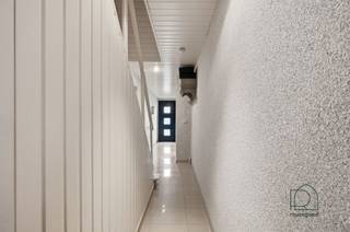 Charmante, verrassend ruime, op te frissen woning met 3 slaapkamers, garage en zonnig tuintje op fietsafstand van Mechelen centrum!Op zoek naar een...