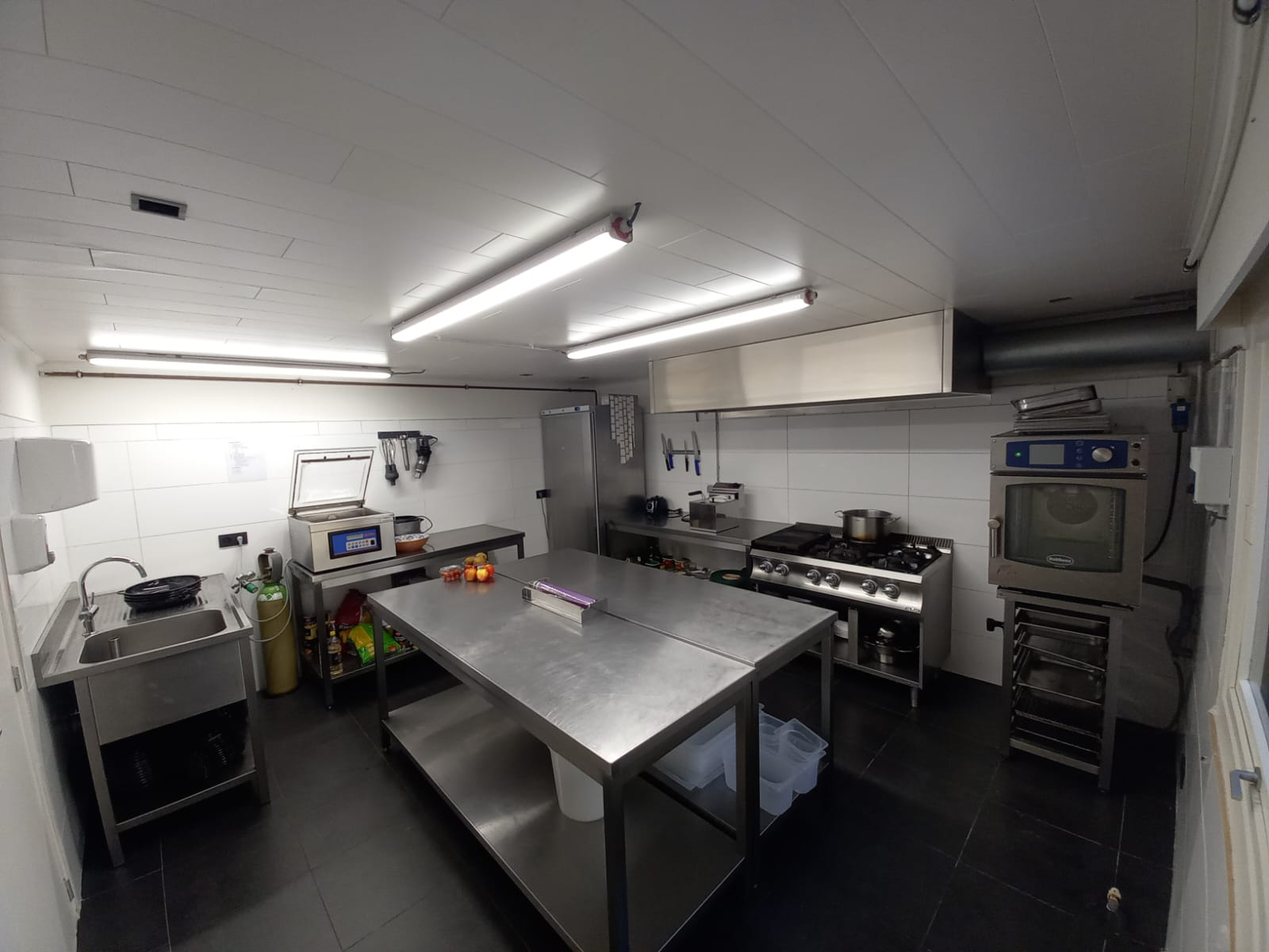 Commercial for sale in Deerlijk with 3 bedrooms - photo 5