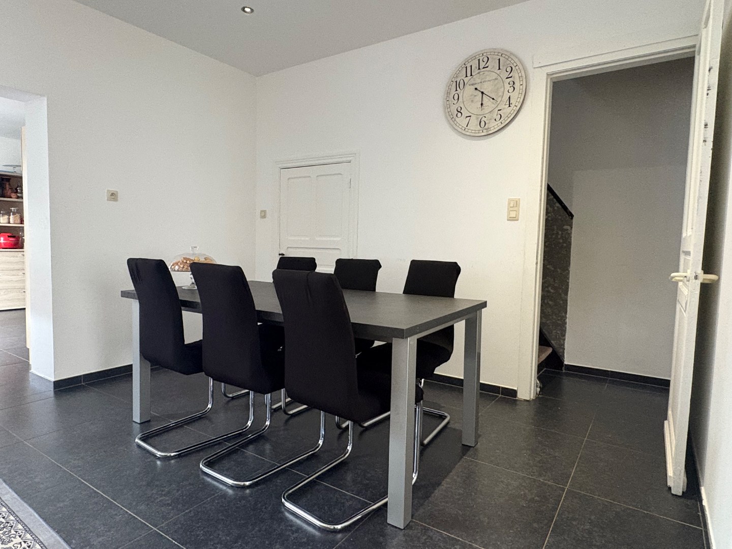 Halfopen woning te koop met 3 slaapkamers en veel ruimte in Heule - foto 4