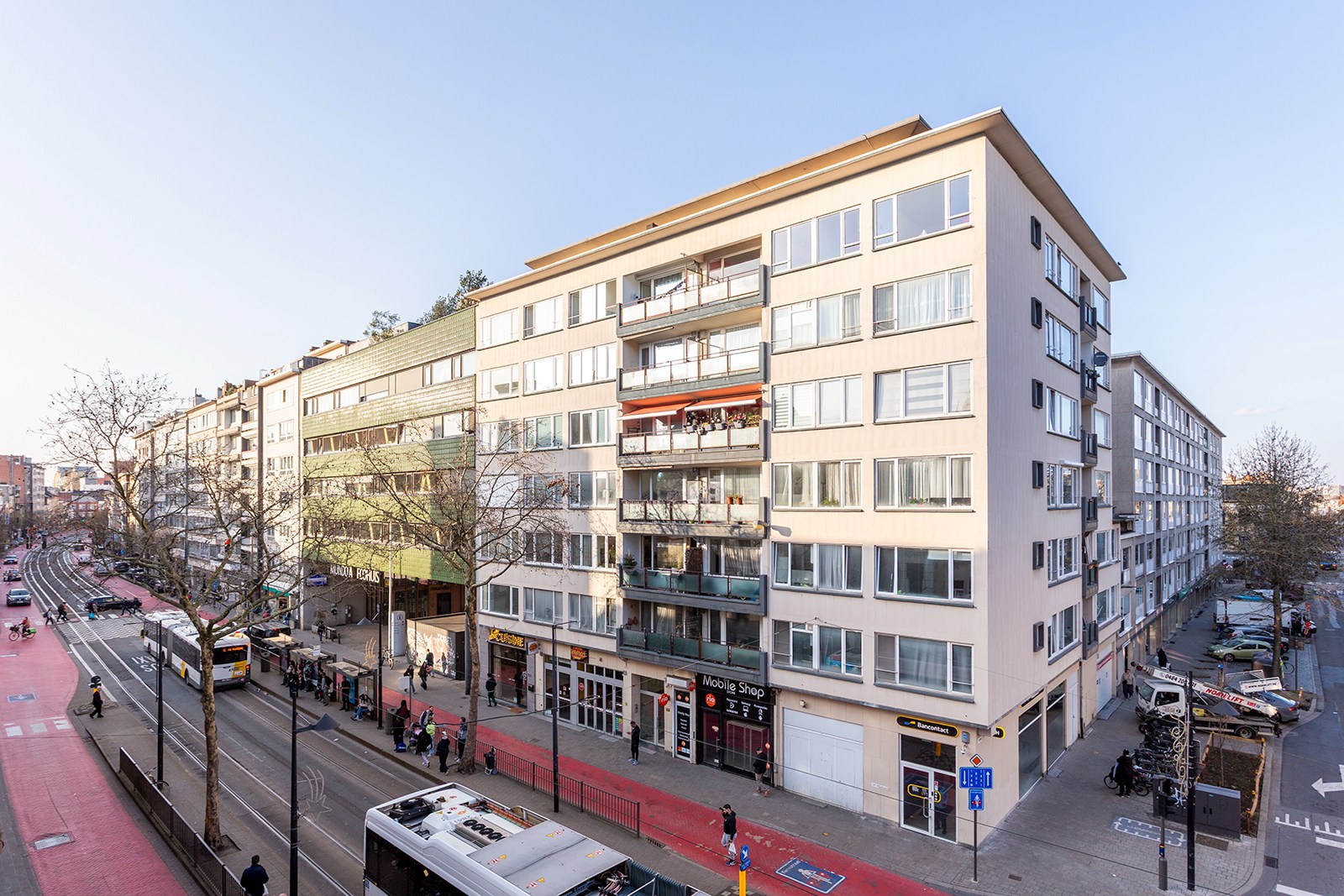 Recent gerenoveerd app. met 2 slpks en 2 terrassen - foto 5