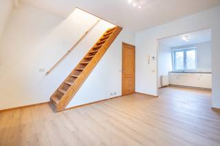 !!! OPENDEURDAG WOENSDAG 18/02/2026 van 14u30 tot 16u30 !!!Op een steenworp van het Zoniënwoud en het gemeenteplein van Watermaal-Bosvoorde, biedt de...