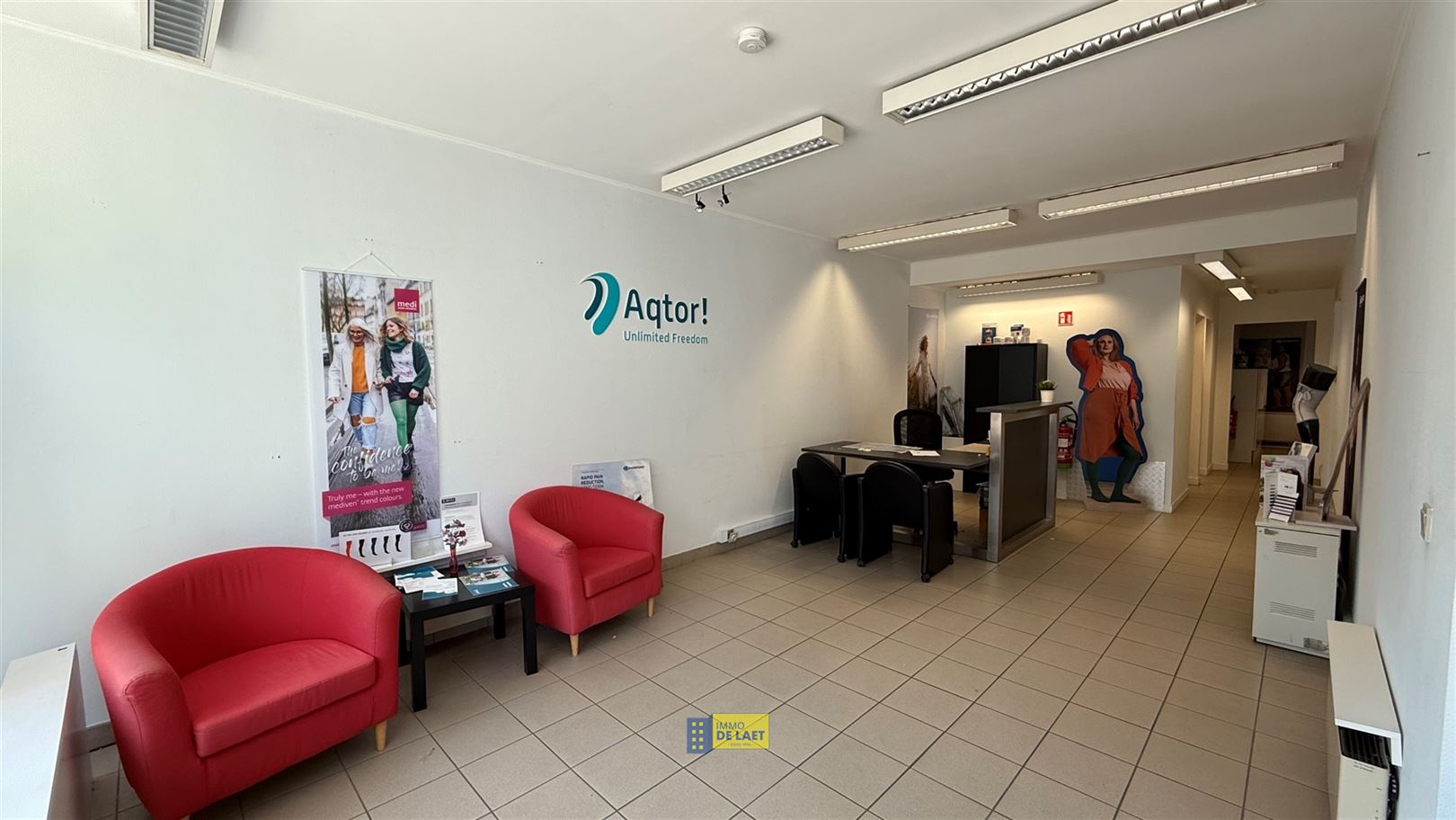 Commercial à vendre à Wilrijk - photo 1