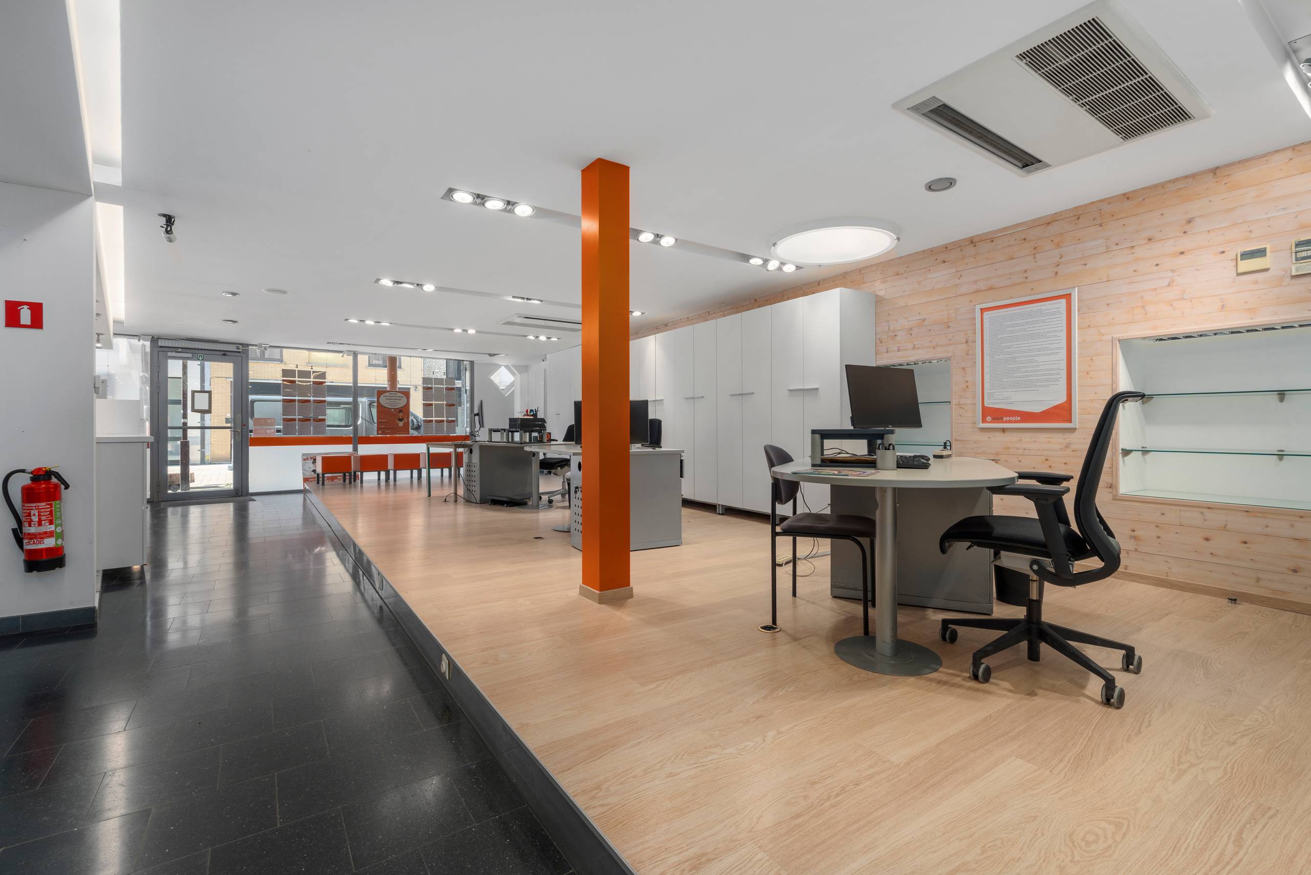 Opbrengsteigendom in centrum Veurne - foto 5