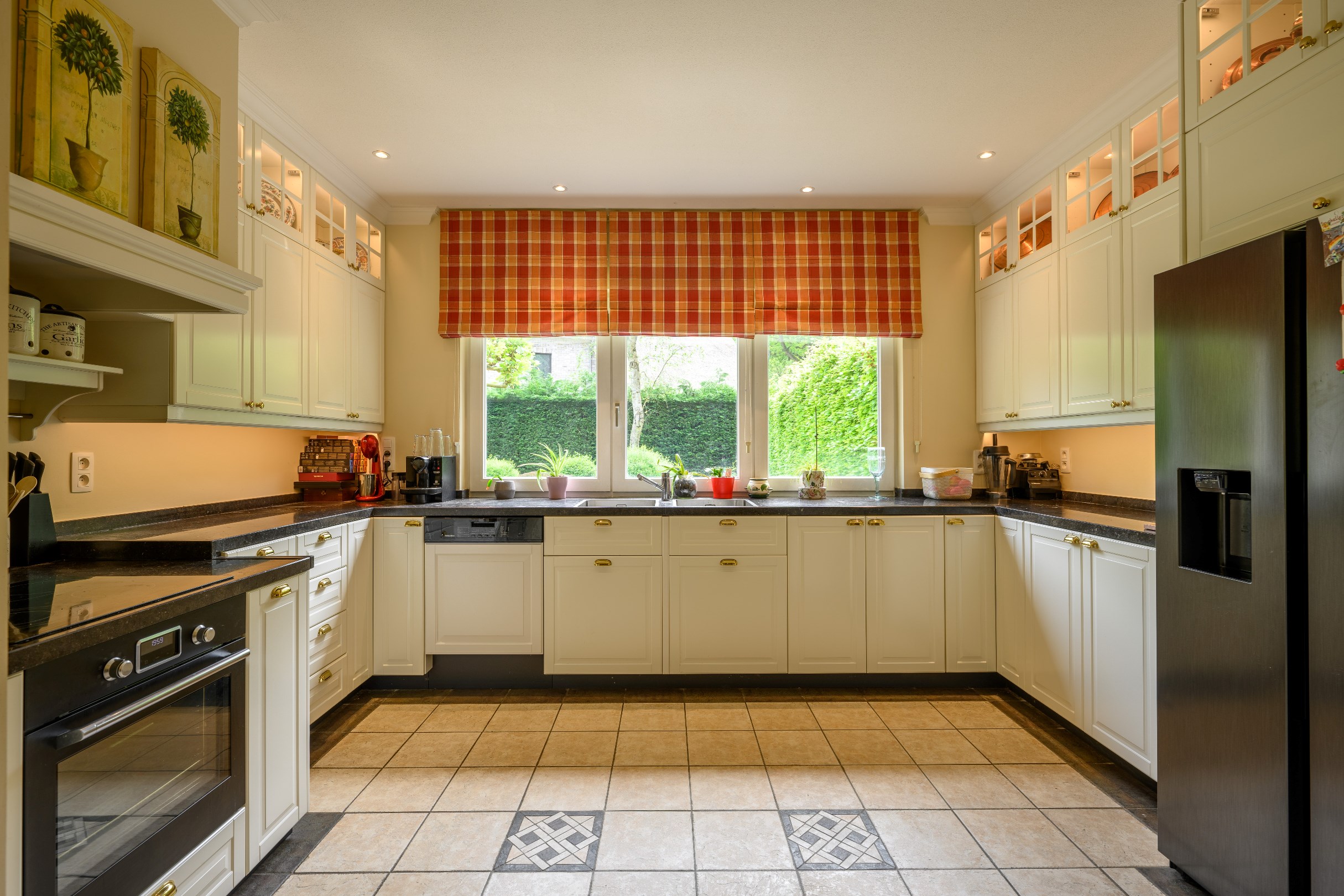 Fraaie villa met parktuin en tal van mogelijkheden over natuurdomein! - foto 4