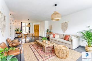 MOERKERKE - Richtprijs: 395.000 euro - Instapklare woning in het centrum van Moerkerke. Deze mooi ingerichte en goed verzorgde woning bevindt zich in...