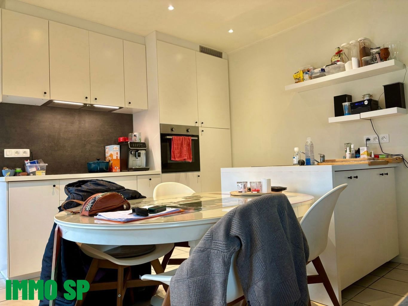 Gerenoveerde woning met 2 slaapkamers en tuin - foto 2