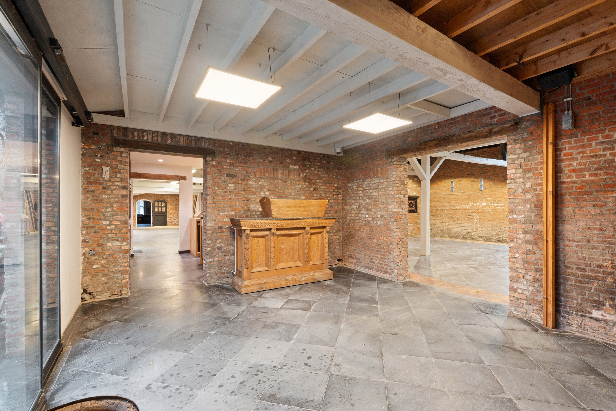 Karaktervol Handelspand met tal van mogelijkheden in Temse - foto 2