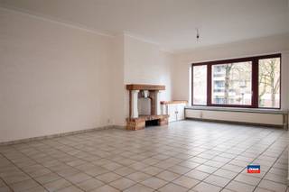 HOBOKEN | ZEER RUSTIG GELEGEN APPARTEMENT MET TWEE SLAAPKAMERS EN TERRAS | EPC B |Dit appartement is gelegen in een doodlopende straat op een...