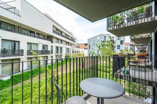 MAIL : dries.v@weinvest.beWe Invest biedt u dit prachtige appartement met één slaapkamer en terras aan. Gelegen in het centrum van Brussel en dicht...