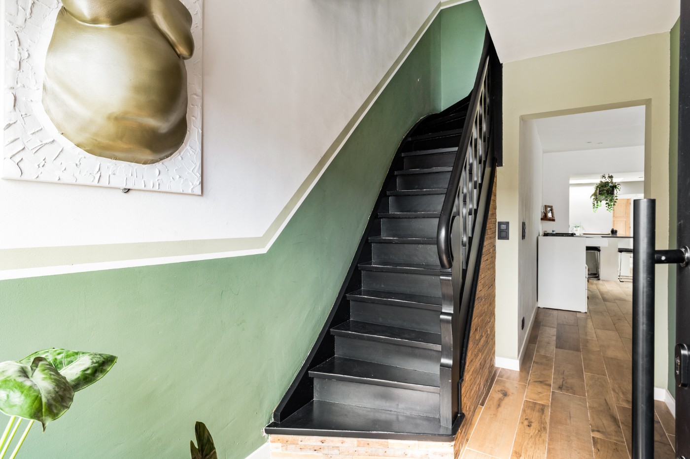 Gerenoveerde, instapklare woning met 2 à 3 slpk. en tuin - foto 2