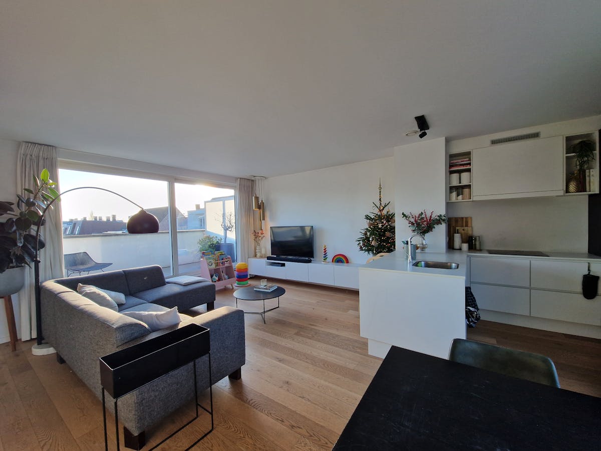 Modern en lichtrijk appartement in het hart van Minderhout - foto 2