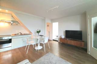 Ben je op zoek naar een huisje in Hasselt? Dan is dit huis in de Paggestraat juist buiten de grote ring wellicht iets voor jou.Het huis heeft op het...