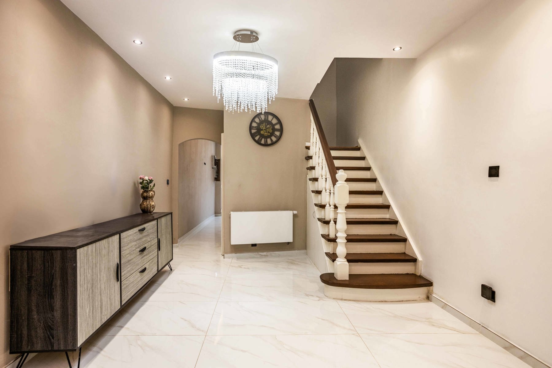 Gerenoveerde stadswoning met tuin en 3 SLP - foto 4