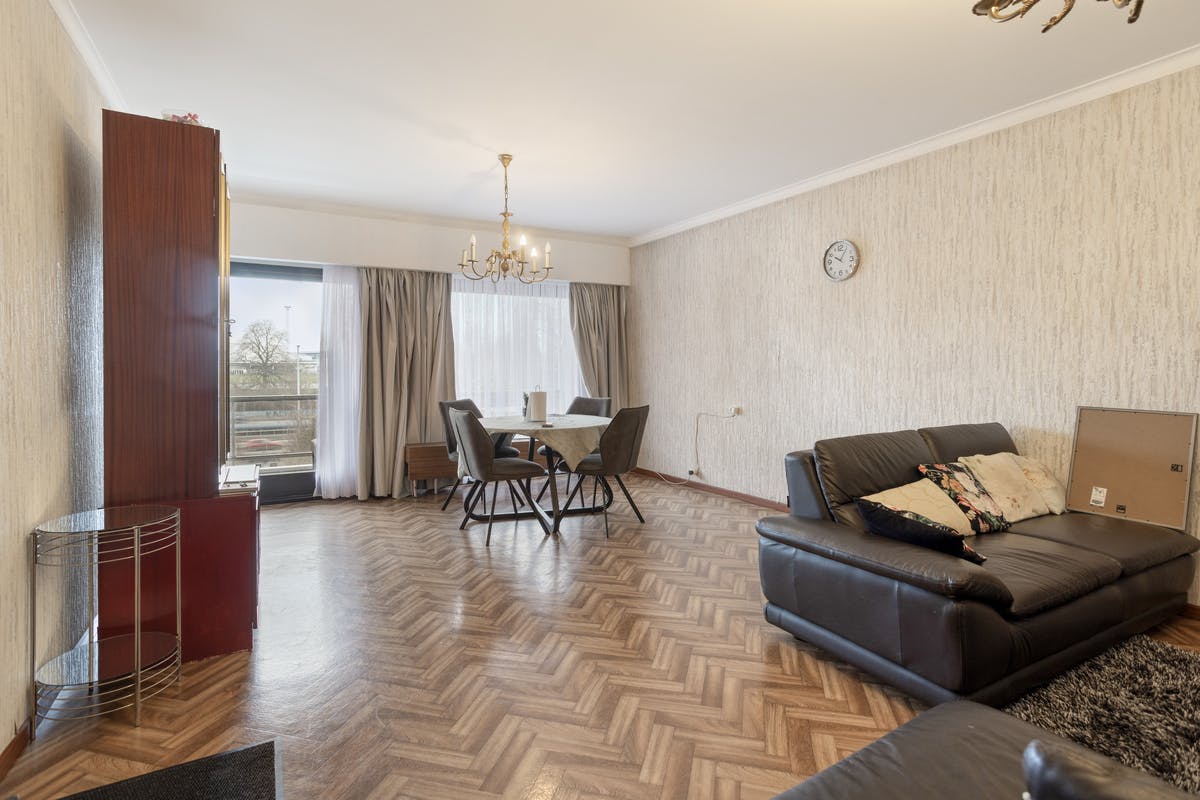 Appartement met 2 slaapkamers, 2 terrassen en garagebox te Strombeek-Bever - foto 5