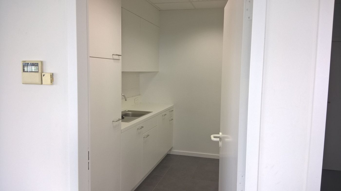 371 m² kantoren op toplocatie vlak bij R0 in Groot-Bijgaarden - foto 5