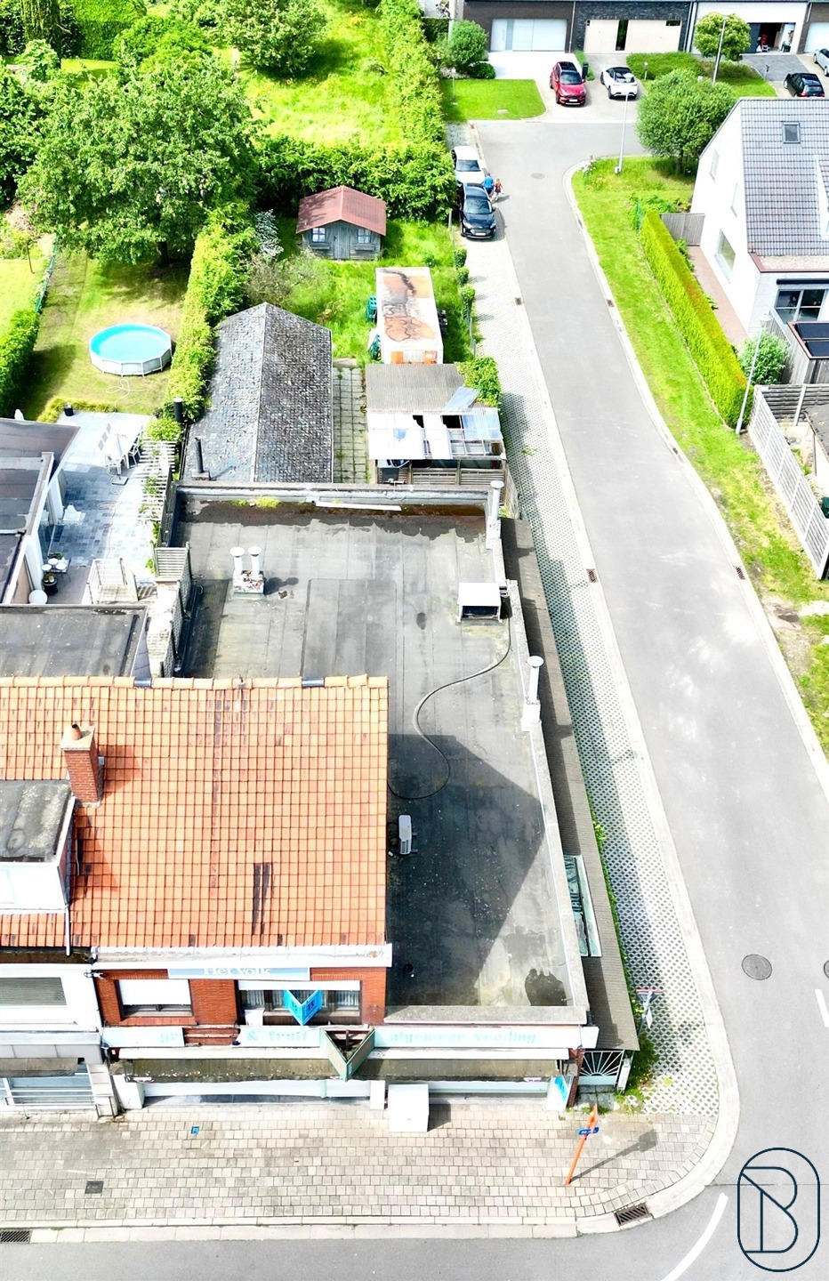 SUPER GELEGEN HOEKGEBOUW met veel POTENTIEEL! - foto 5