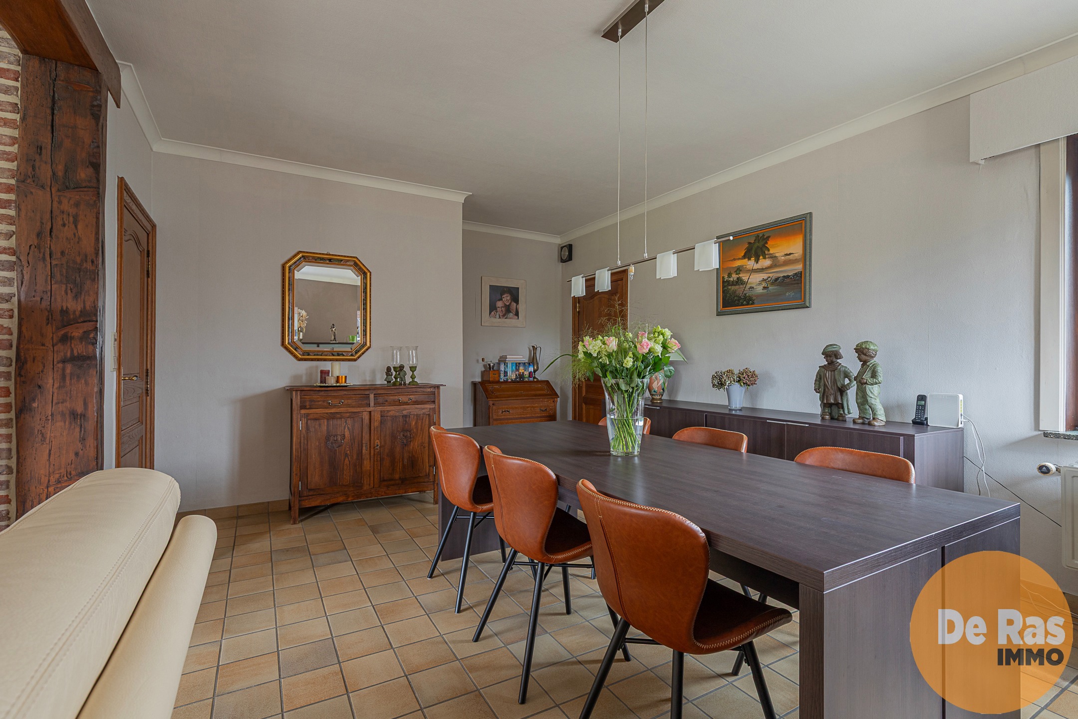 ERPE-MERE - Goed onderhouden woning met magazijn en serres - foto 5