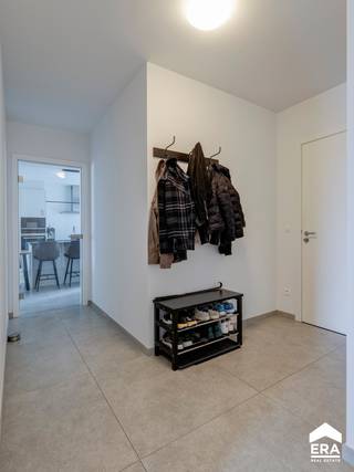 Te koop: recent appartement in Pelt, op wandelafstand van winkels, scholen en openbaar vervoer.Dit appartement, gebouwd in 2021, is uitstekend...