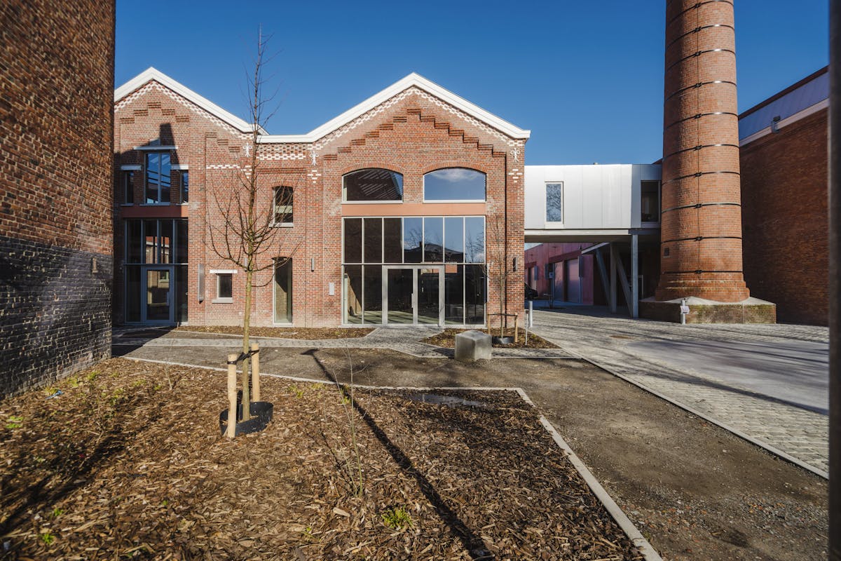 Salle d'exposition/bureau d'environ 340 m² dans le projet Walle Kortrijk - photo 2