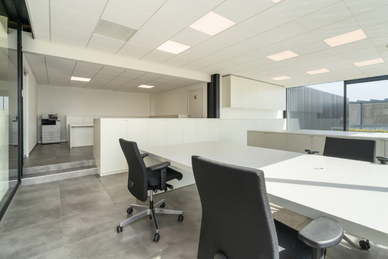 Commercial for rent in Roeselare - photo 3