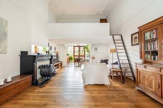 Style néoclassique - Cette charmante maison de ville avec jardin se situe à la frontière du quartier animé de Zuid et du quartier artistique...