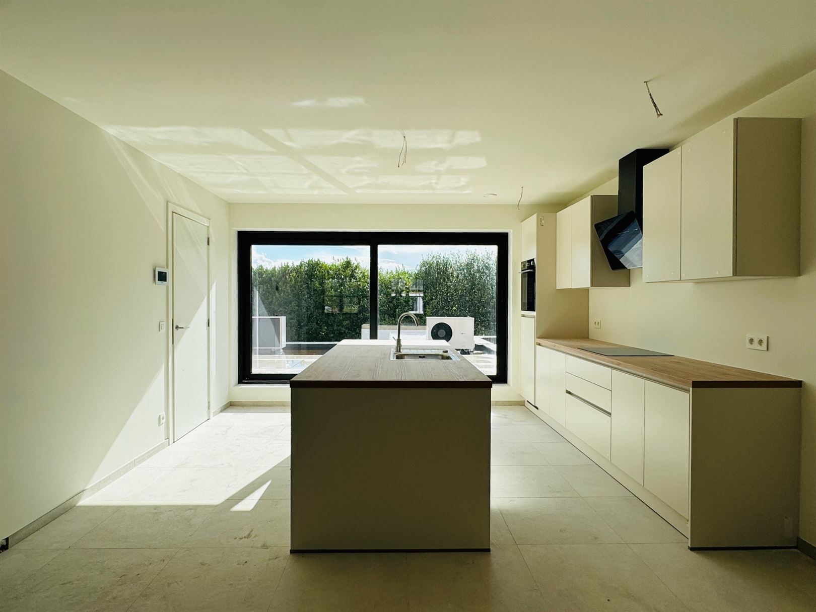 Nieuwbouw appartement met twee slaapkamers en veel lichtinval - foto 3