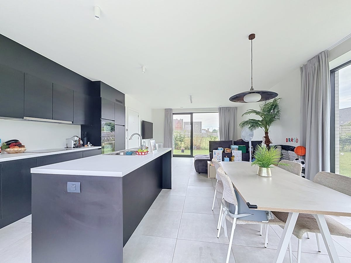 Newly built 3 bedroom house for rent in Sint-Eloois-Vijve - photo 4