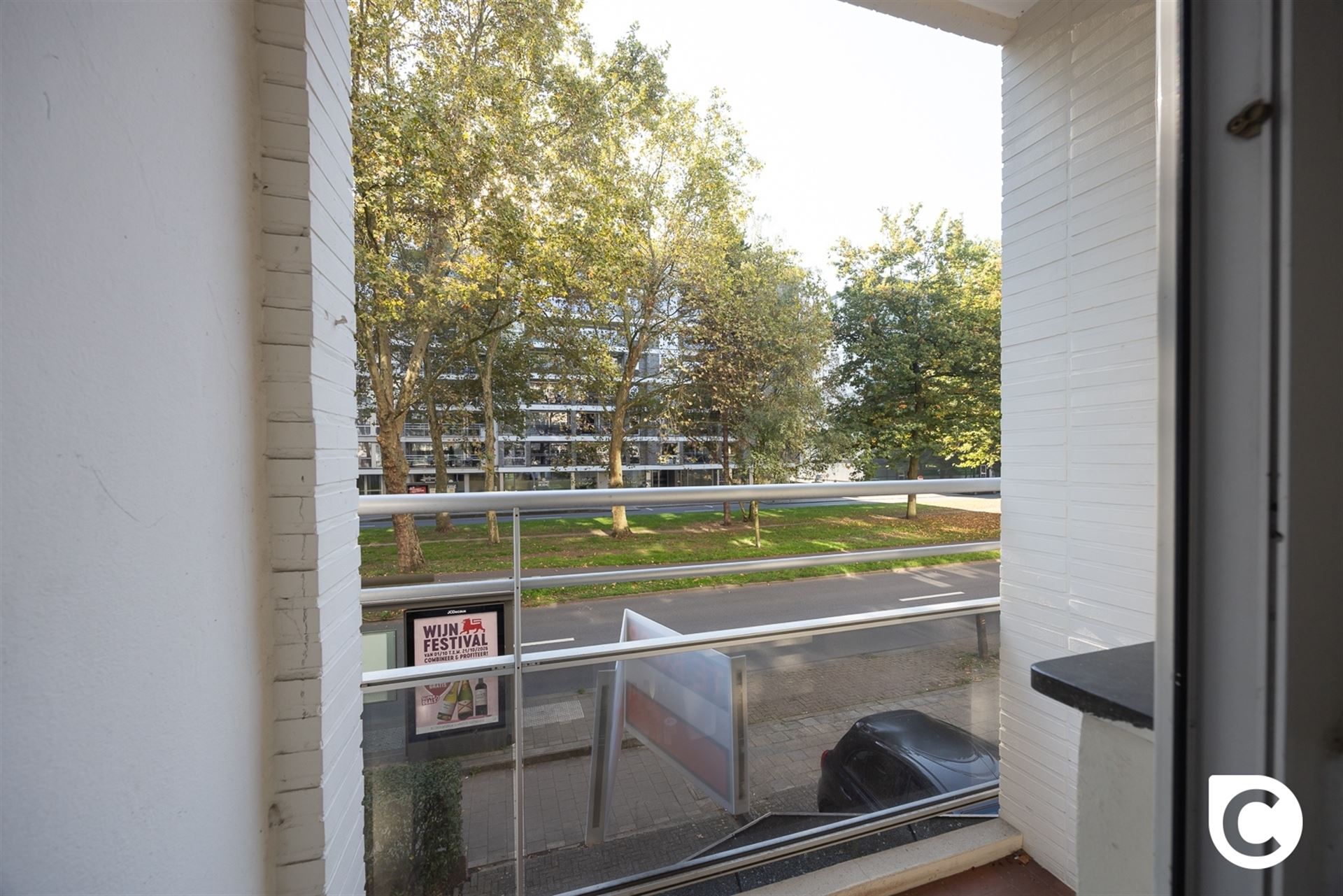 Instapklaar 2 slaapkamer app + garage - foto 5