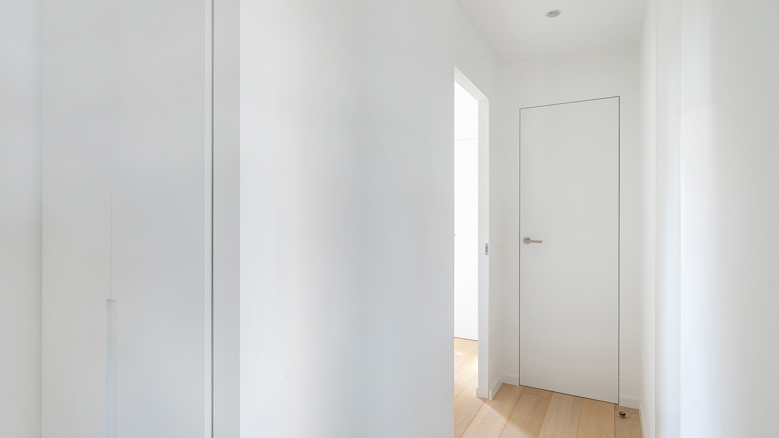 gemeubeld gelijkvloers appartement met zijdelings zeezicht - foto 5