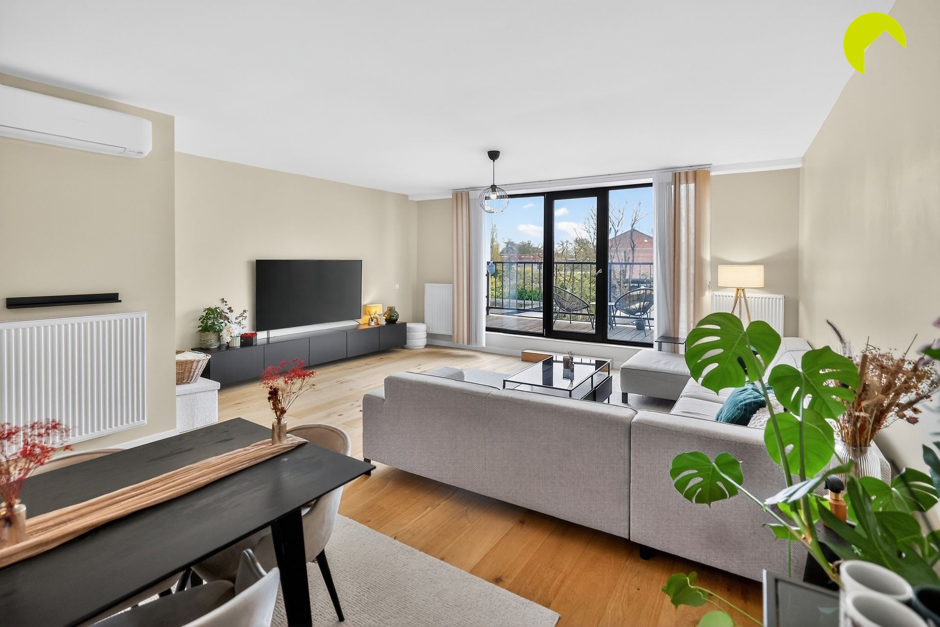 Gerenoveerde duplex met 3 slpks en 2 badks! - foto 5