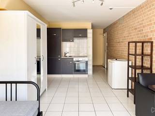 Op zoek naar een praktische één-persoons studio in het rustige Heverlee? Dan is deze studio van 23m² iets voor jou!Gelegen op een toplocatie, met...