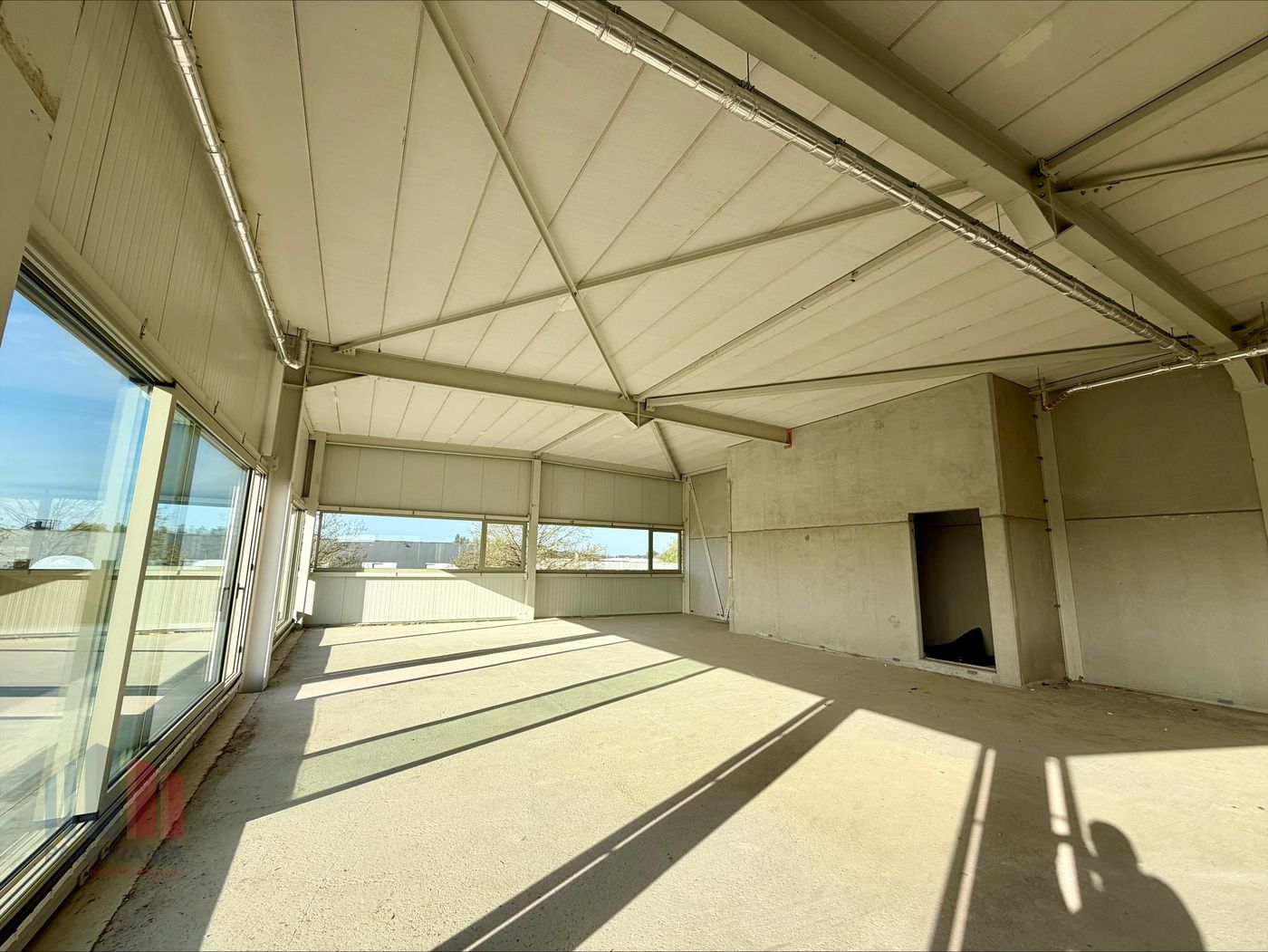 399 m² nieuwbouw KMO-unit nabij de E314 - foto 4