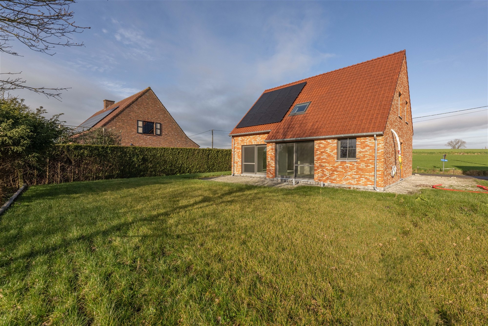 Vrijstaande nieuwbouwwoning op topligging te Aarsele - foto 2