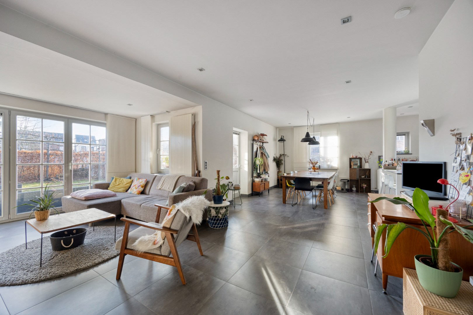 Instapklaar gelijkvloers appartement met 2 slpk. en grote tuin in het centrum van Westerlo-Tongerlo - foto 3