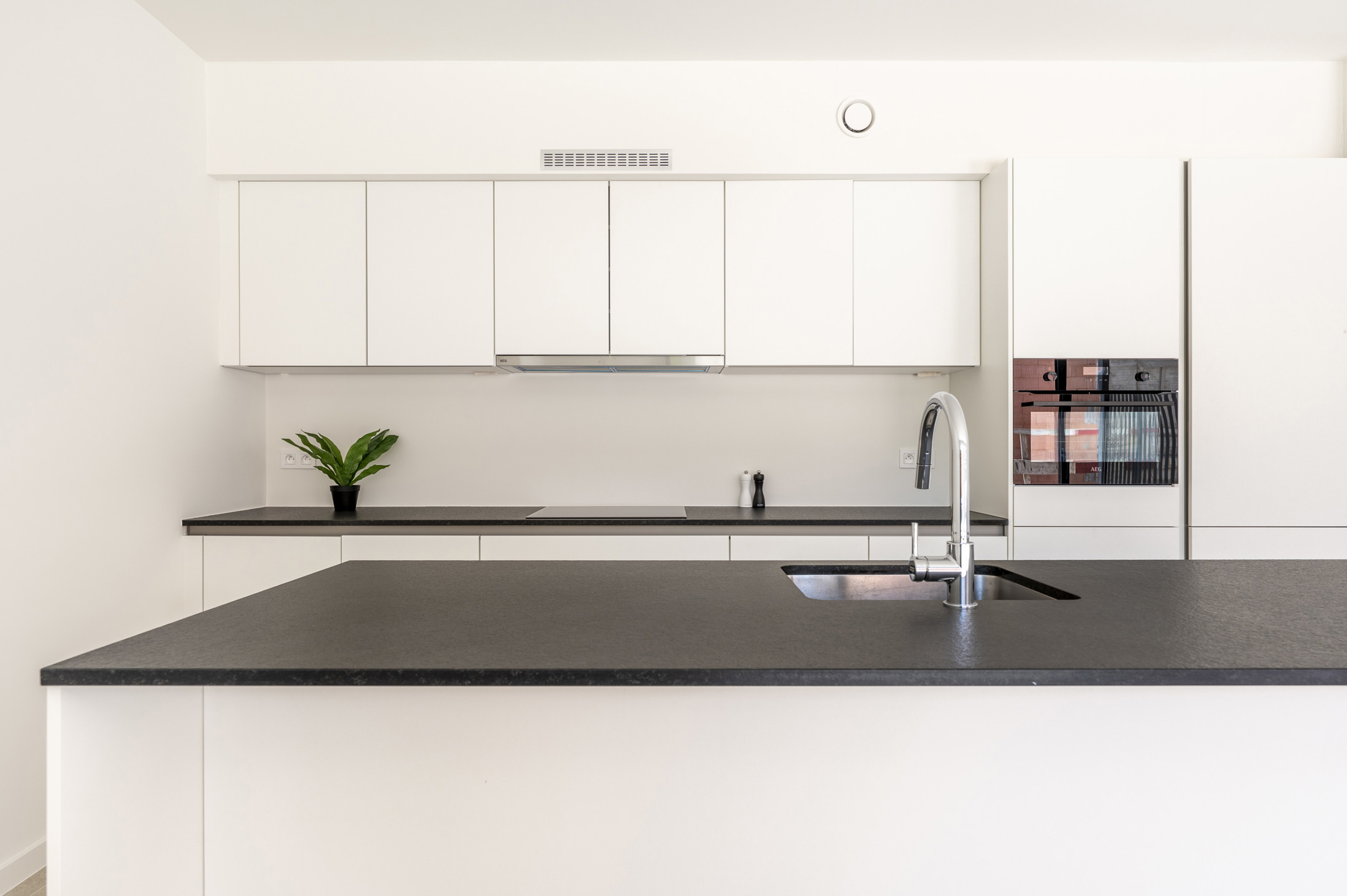 Appartement à vendre à Saint-Nicolas avec 2 chambres - photo 3