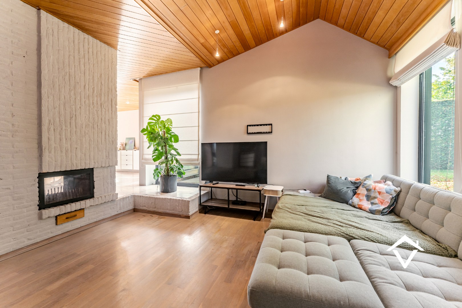 Instapklare woning met 6 slaapkamers op een topligging te Koekelare - foto 4