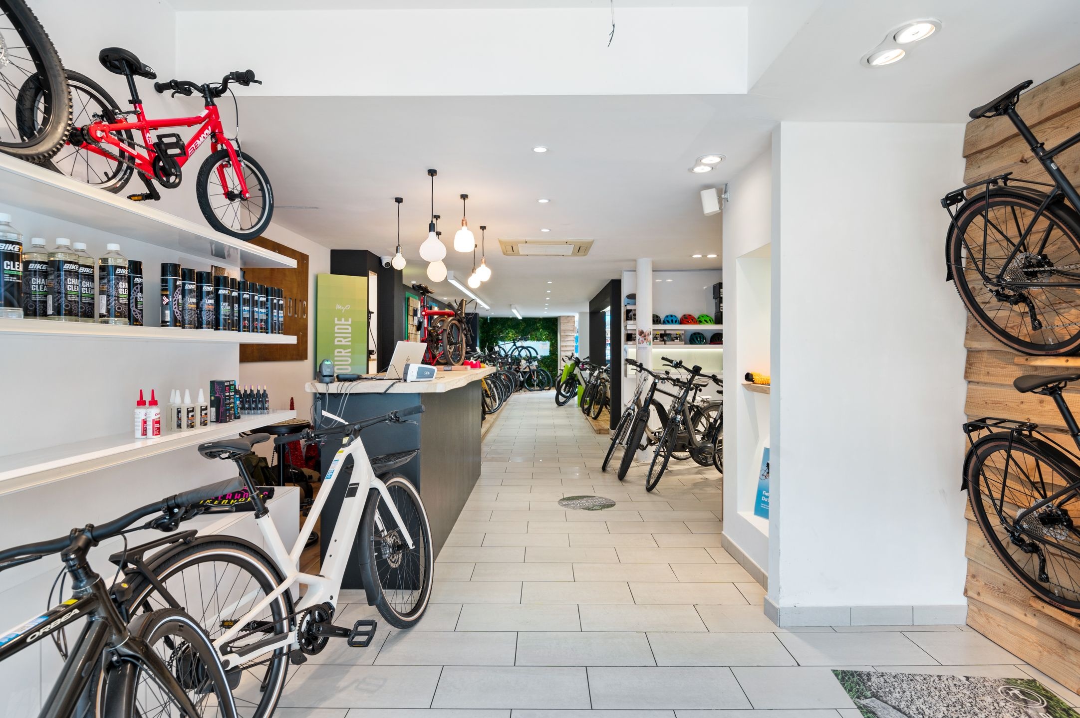 Commercial à louer à Brasschaat - photo 4
