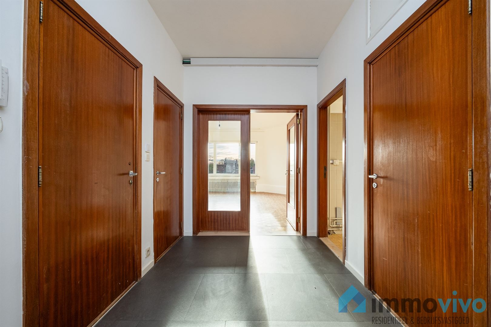 Appartement à louer à Berchem avec 2 chambres - photo 2