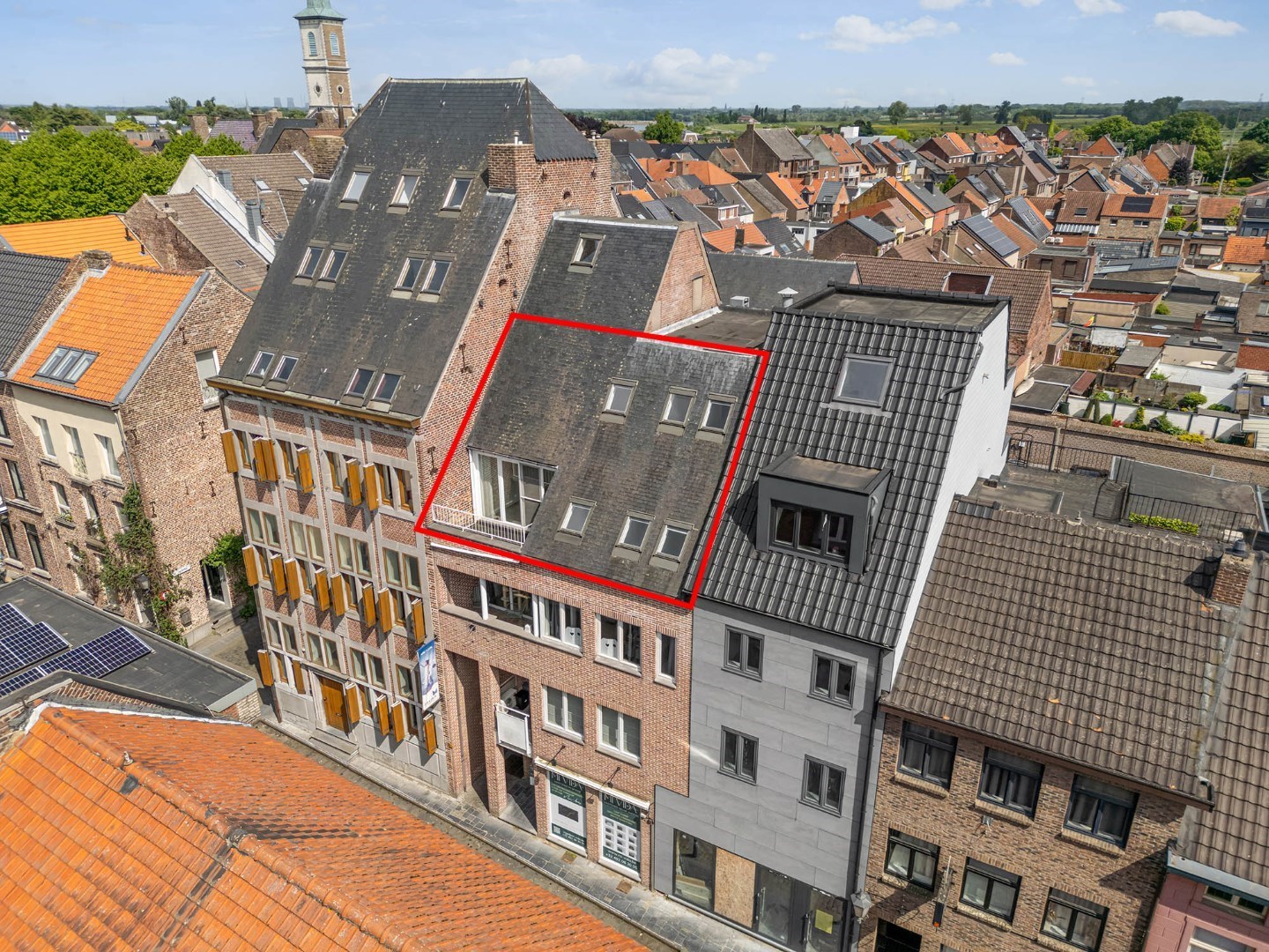 Goed verzorgd, gezellig duplex-appartement in het centrum met 2 slaapkamers, bureelruimte, terras - foto 3