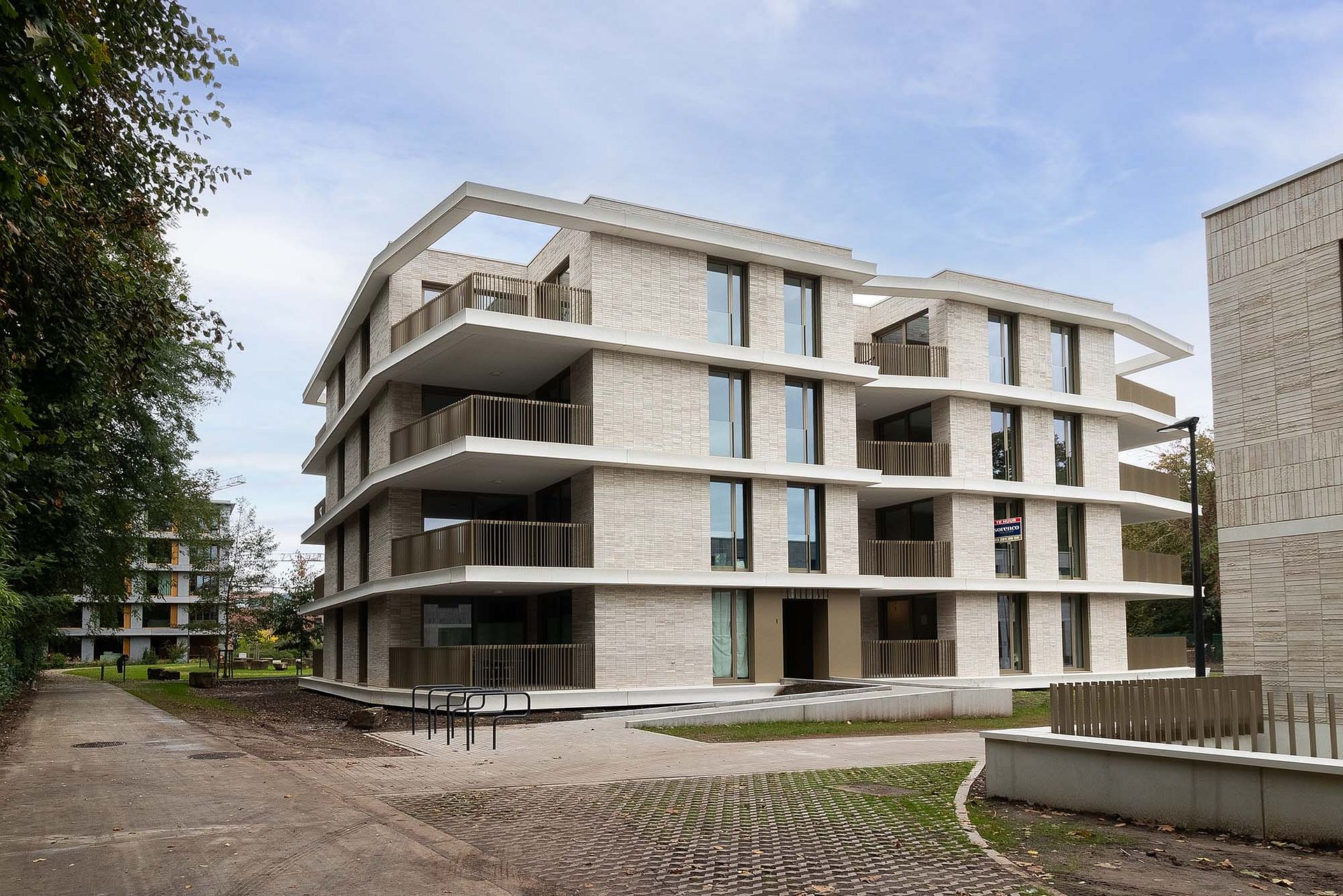 Nieuwbouw appartement met drie slaapkamers op toplocatie! - foto 1