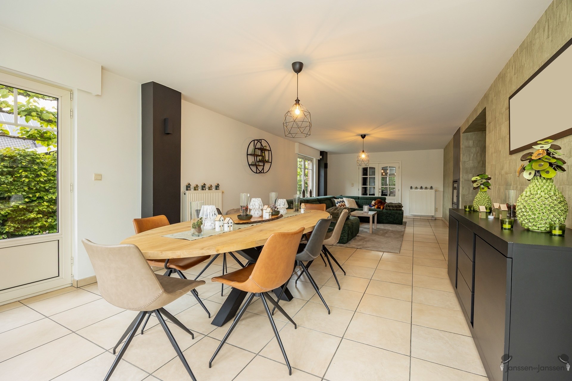 family house - photo 4