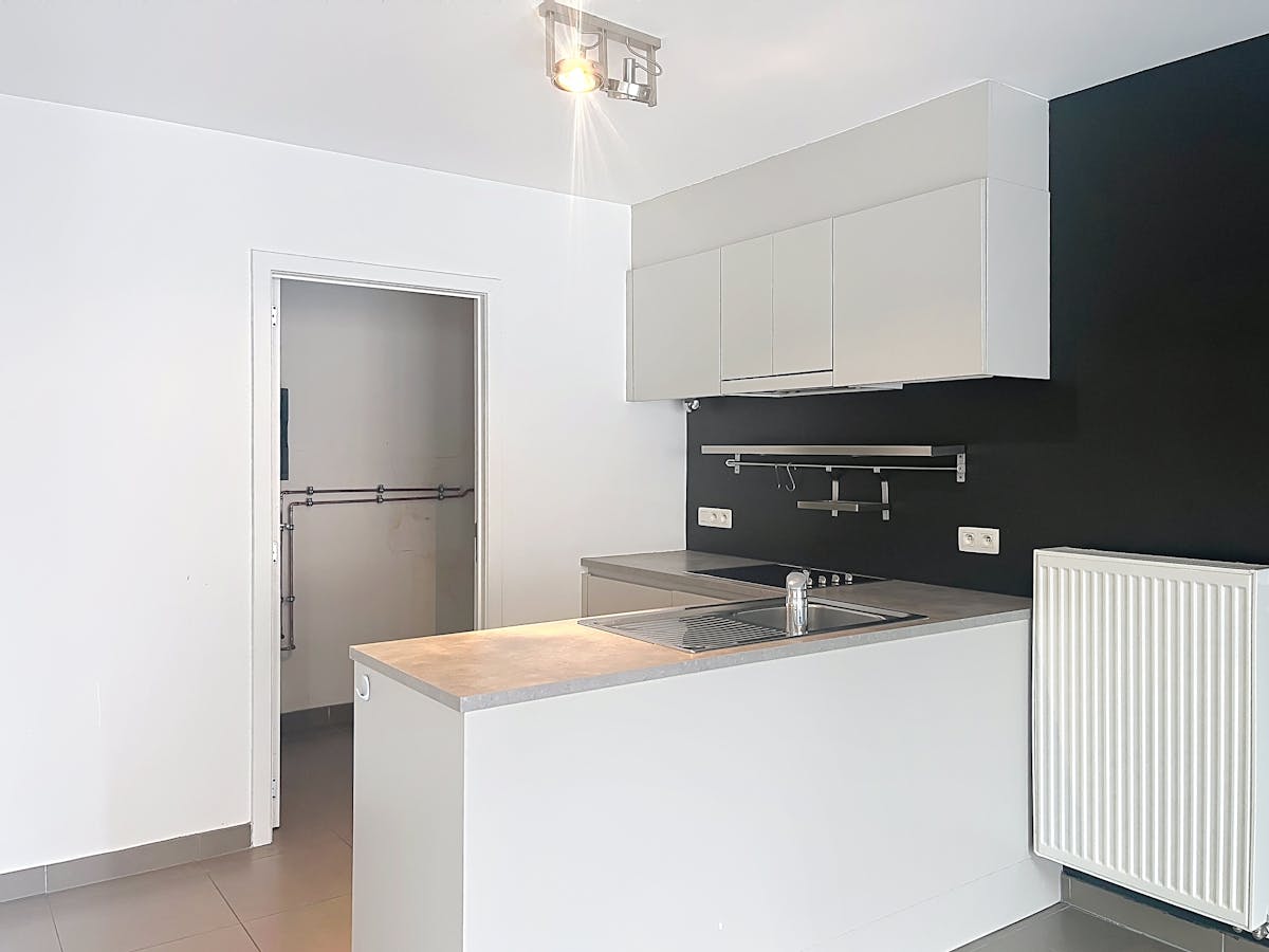 Gezellig appartement met 2 slaapkamers in Sint-Andries te huur - foto 4