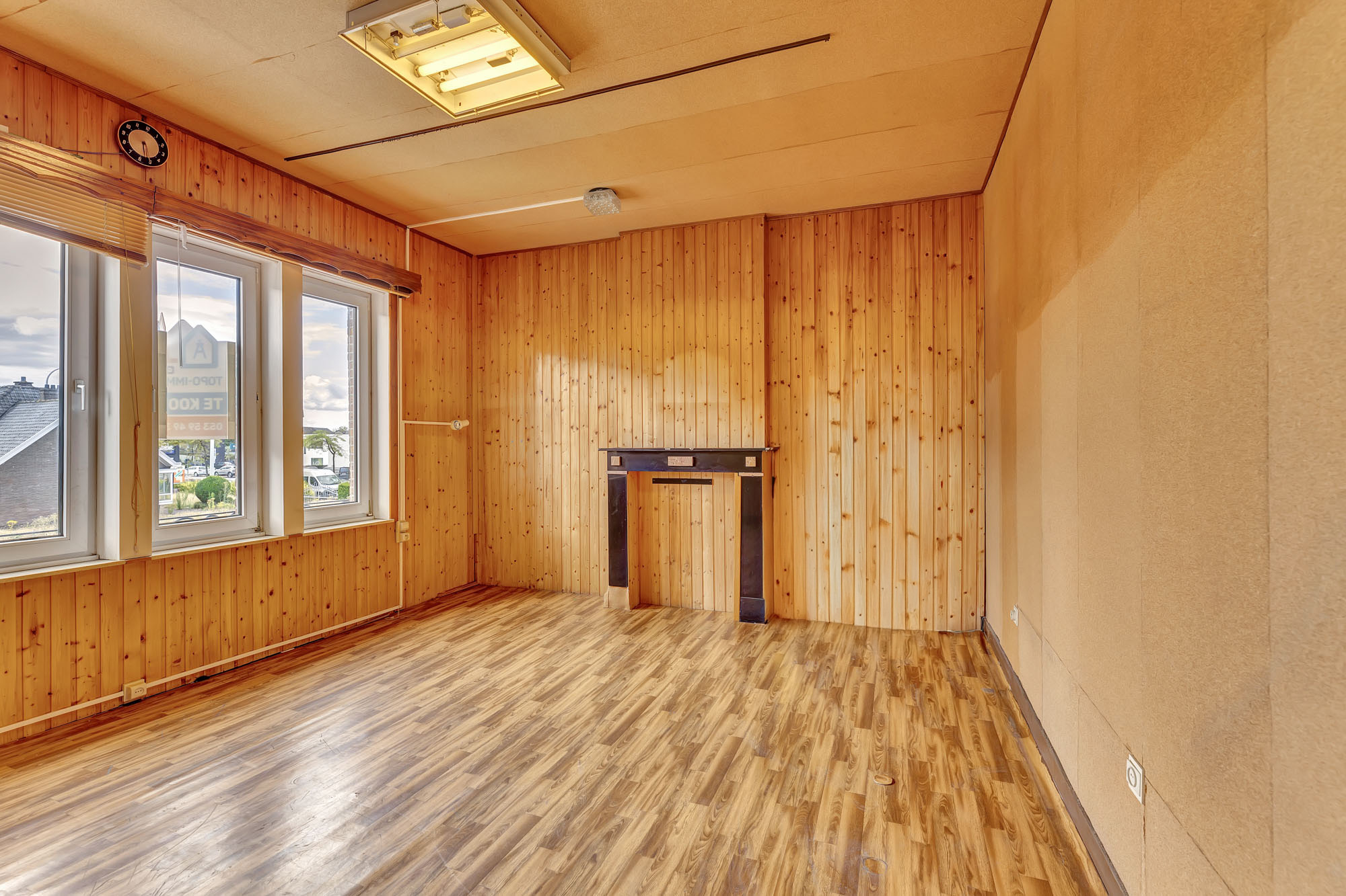 Ruime te renoveren woning nabij centrum Aalst - foto 4