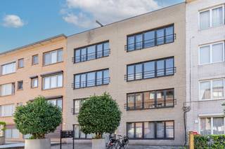 Ligging:Centraal doch rustig gelegen binnen de ring van Turnhout met een vlotte verbinding naar openbaar vervoer, winkels, scholen, het commercieel...